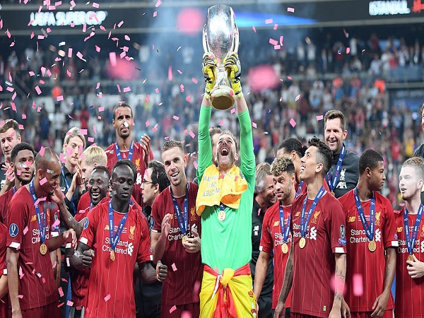 Liverpool đoạt siêu Cup châu Âu nghẹt thở trên chấm luân lưu