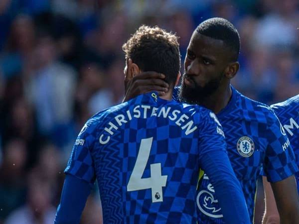 Tin Chelsea 1/3: The Blue bất lực trong việc giữ chân Christensen