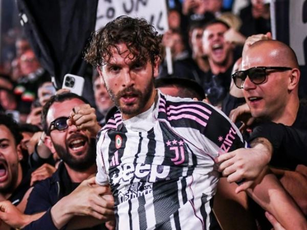 Bóng đá Ý: Juventus cán đích ở top 4 Serie A