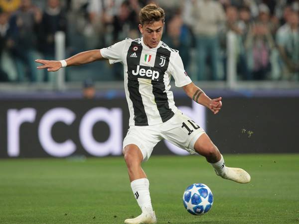 Dybala thuận chân nào?