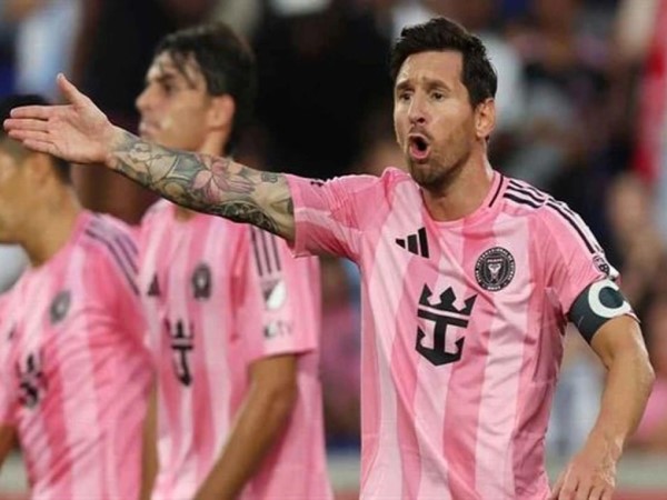 Phản ứng từ người hâm mộ và làn sóng chỉ trích MLS
