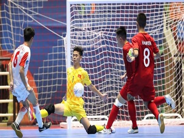 Khi nào nên sử dụng mẹo đánh lừa thủ môn