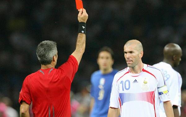 Thẻ đỏ của Zidane