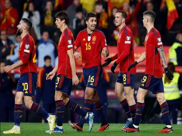 Ưu, nhược điểm trong đội hình Tây Ban Nha Euro 2021
