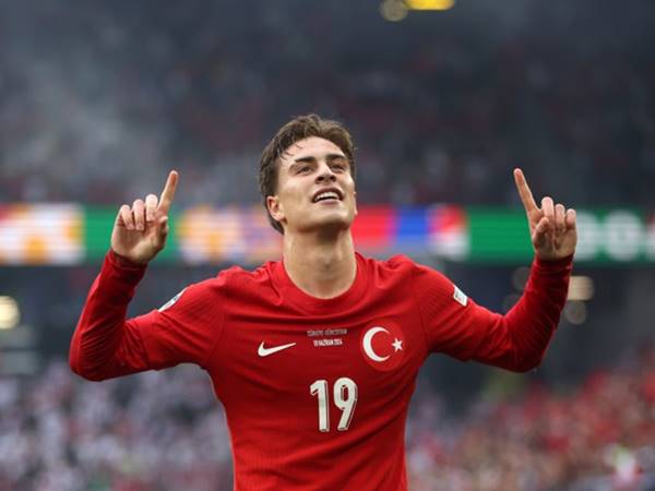Tin MU 23/9: MU muốn chiêu mộ tài năng trẻ Kenan Yildiz