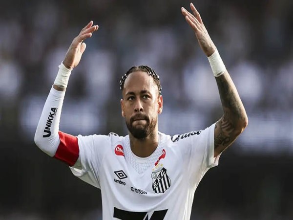 Tin BĐ: Neymar giữa ngã ba đường ánh hào quang dần tắt