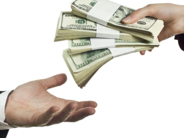 Nằm mơ thấy mượn tiền có số gì phát tài mang ý nghĩa gì