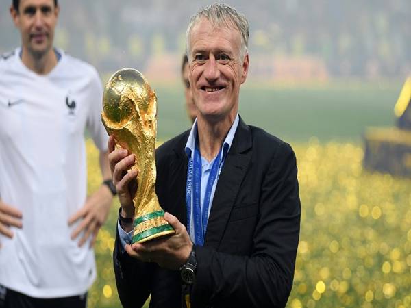 Didier Deschamps – Nhà vô địch trên cả sân cỏ lẫn băng ghế huấn luyện